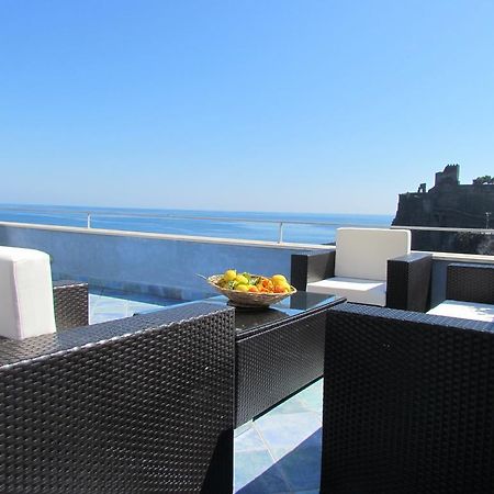 Bed and Breakfast La Terrazza Sul Mare Aci Castello Exteriér fotografie